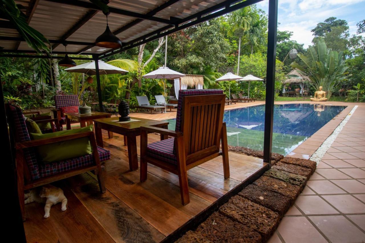 ธารา ลอดจ์ Hotel แกบ ภายนอก รูปภาพ