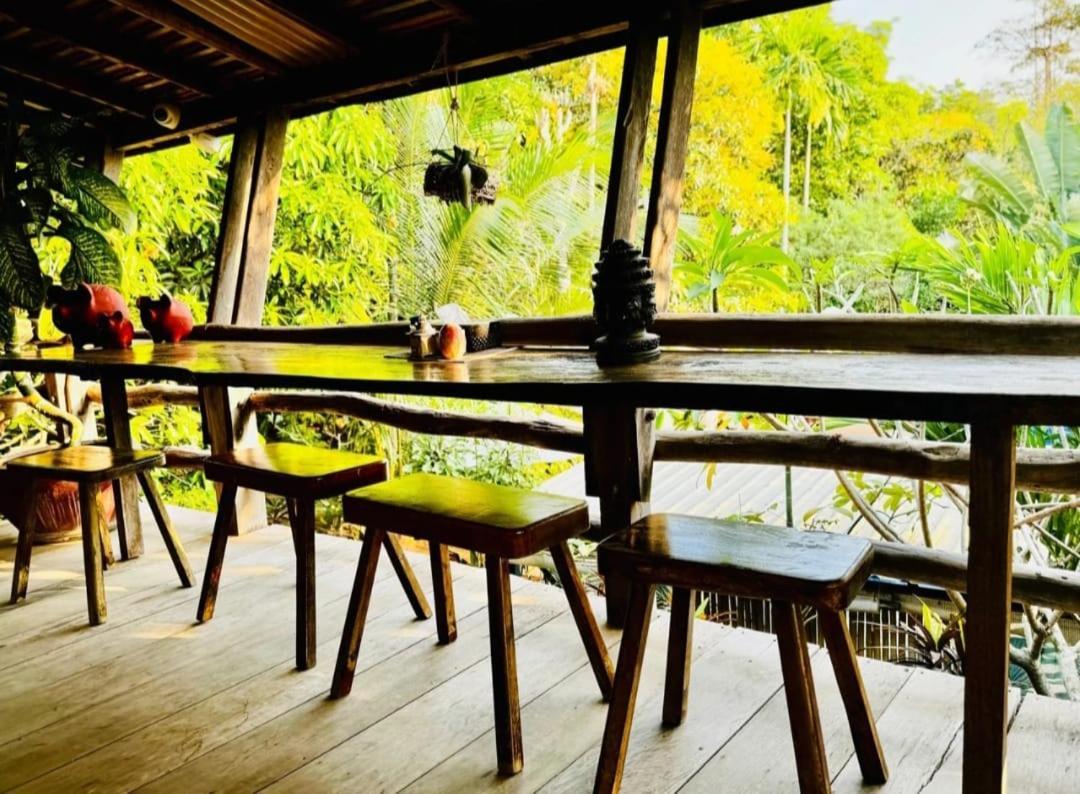 ธารา ลอดจ์ Hotel แกบ ภายนอก รูปภาพ